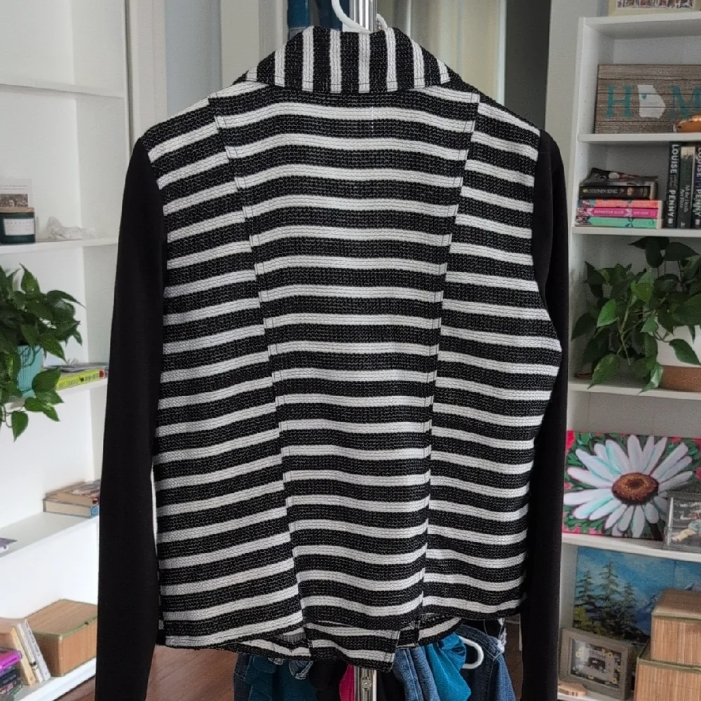 Maurices Black and White Striped Knit Jacket - Picture 4 of 9